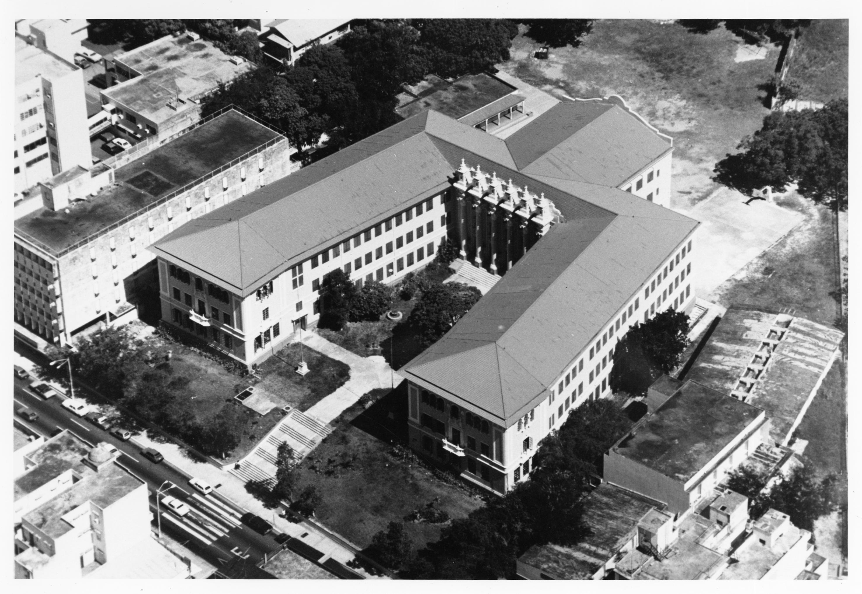 Central High School - 87001309